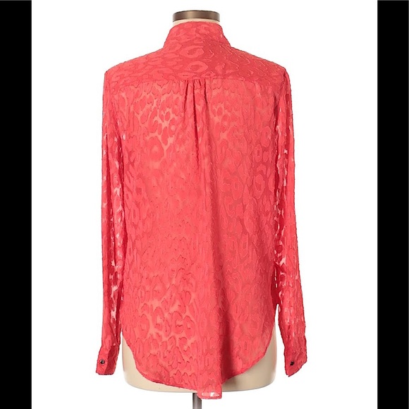 *Sold* 💚‼️Bar III Women’s Red Blouse Size XS - Picture 2 of 5